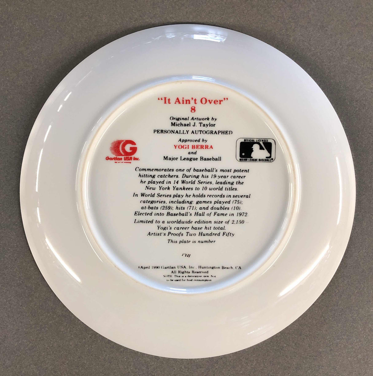 Yogi Berra Signed Ceramic Plate Gartlan Certified – SportStuff Cards ...